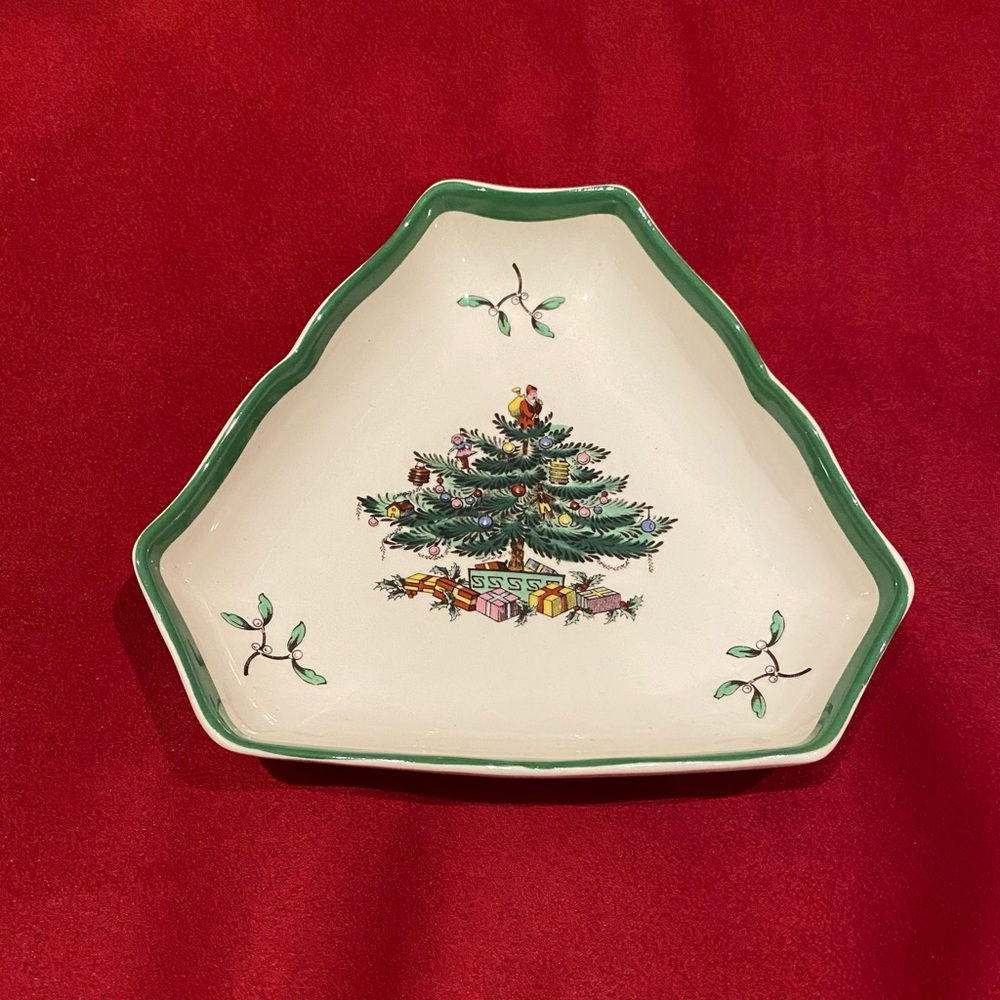 NIB vintage Spode Christmas Tree Tree-Shaped Dish in original box
